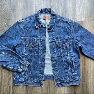 Vintage LEVI’S Jean Jacket, Denim Button Down Coat